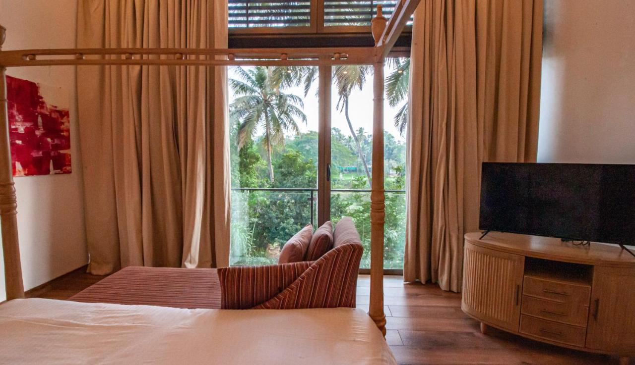 The Cloverleaf Super Luxury Villa Goa With Private Pool, North Goa Кандолим Екстериор снимка