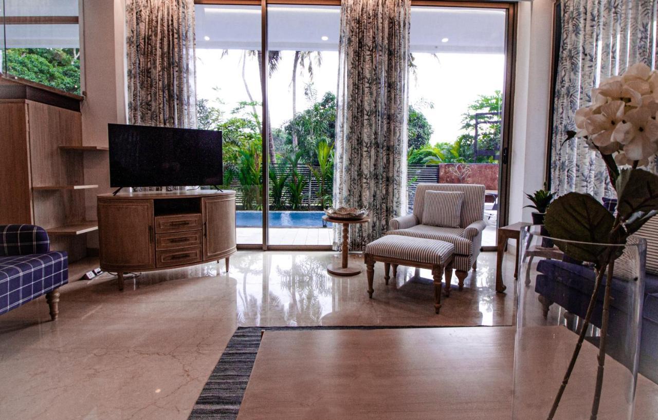 The Cloverleaf Super Luxury Villa Goa With Private Pool, North Goa Кандолим Екстериор снимка